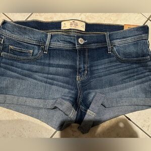 BNWT| Hollister Jean Shorts